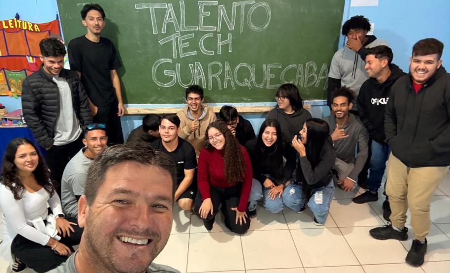 Travessia para o futuro: Talento Tech impulsiona carreira de jovens da Ilha das Peças