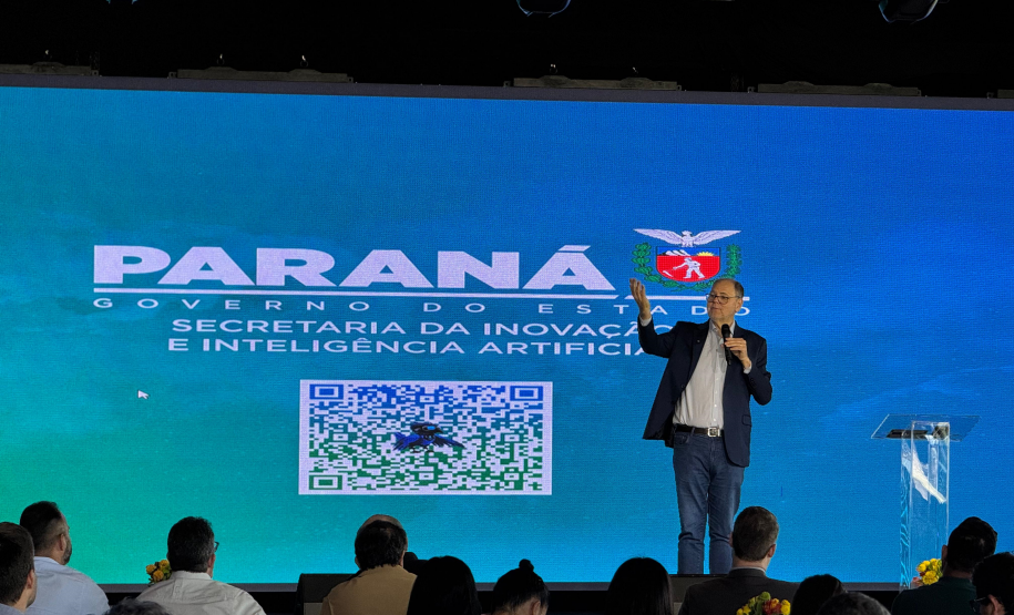 Secretário Alex Canziani apresenta projetos em Encontro Regional de Políticas Públicas