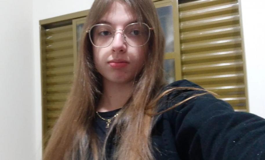 Duas alunas da rede estadual conquistam medalha de ouro na Olimpíada Nacional de IA