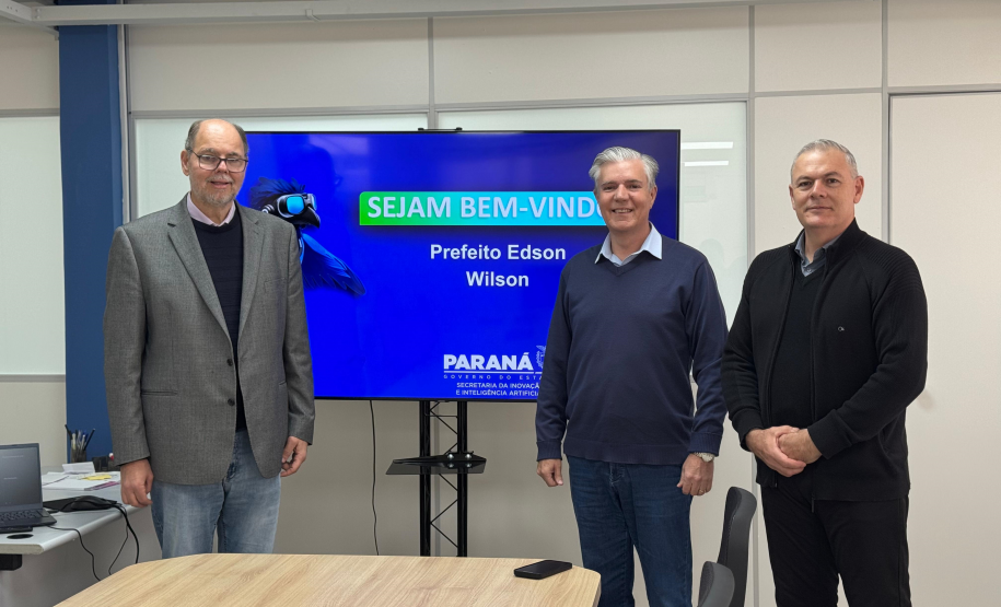 Secretário Alex Canziani recebe na Seia o prefeito de Jaguapitã