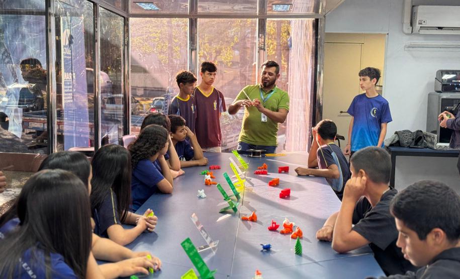 Carreta da Inovação leva tecnologia e ciência para Guarapuava e Ortigueira