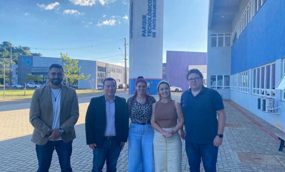 Apoiada pelo Estado, startup de Pato Branco desenvolve "saco de lixo inteligente"