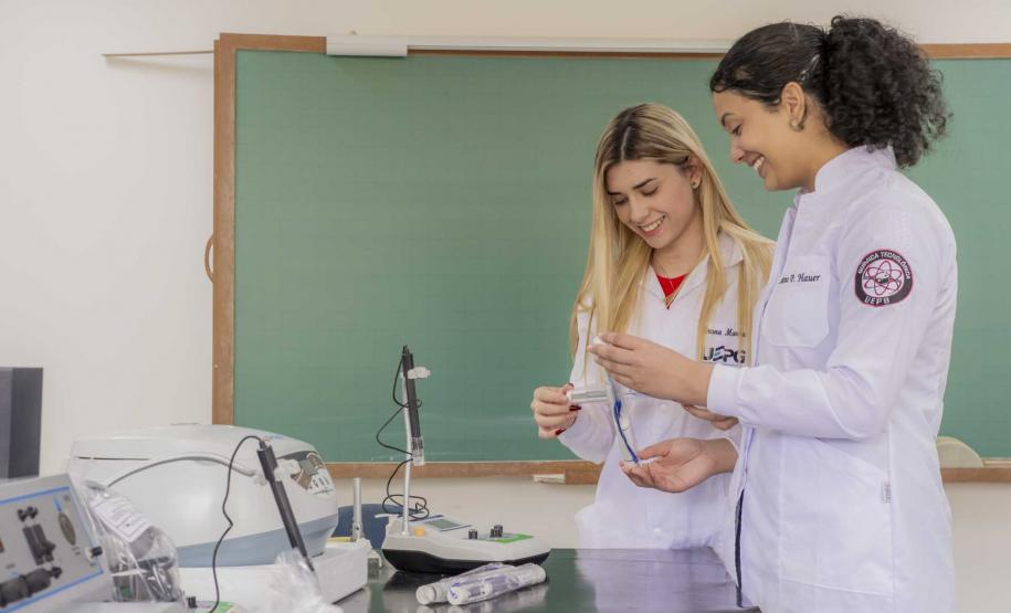 Conexão com o setor produtivo: veja como o Paraná chegou no pódio nacional da inovação