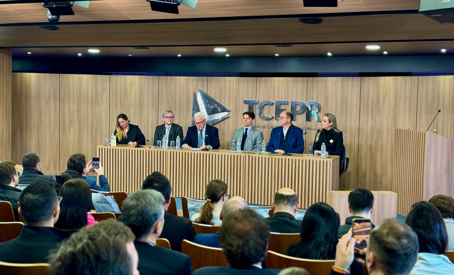 Evento no TCE-PR reúne gestores para debater sobre o desenvolvimento sustentável dos municípios paranaenses