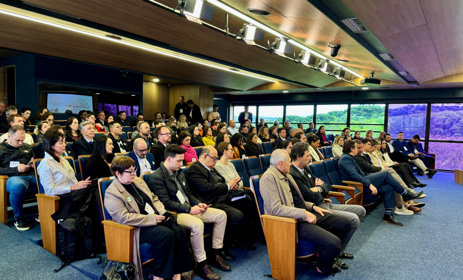 Evento no TCE-PR reúne gestores para debater sobre o desenvolvimento sustentável dos municípios paranaenses