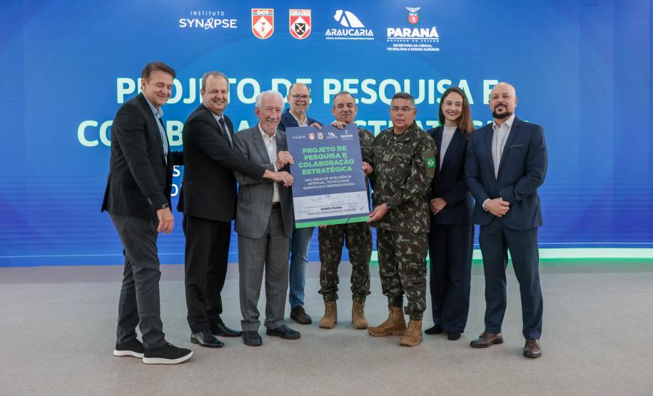 Paraná firma parceria com Exército para pesquisas com IA e cibersegurança