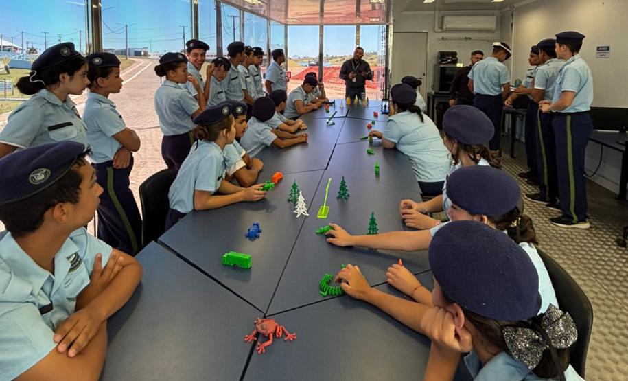 Ivatuba e Dois Vizinhos recebem atividades da Carreta da Inovação nesta semana