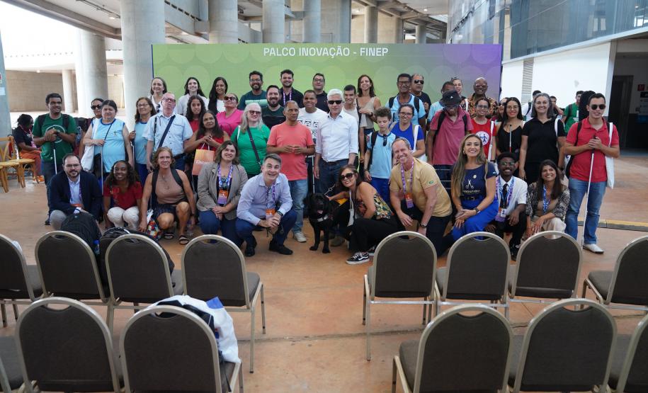 INOVAÇÃO: Estado premia 10 finalistas do Desafio de Inovação: Bengalas Inteligentes