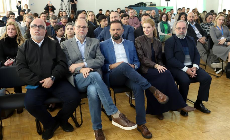 Com apoio do Estado, seminário em Curitiba debate Inteligência Artificial na educação