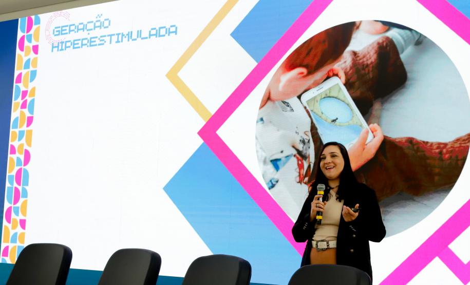 Com apoio do Estado, seminário em Curitiba debate Inteligência Artificial na educação