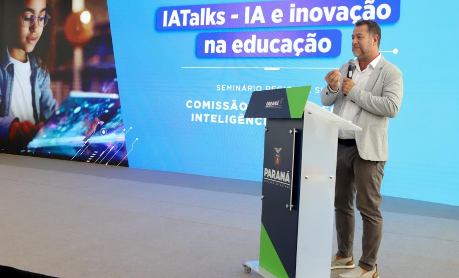 Com apoio do Estado, seminário em Curitiba debate Inteligência Artificial na educação