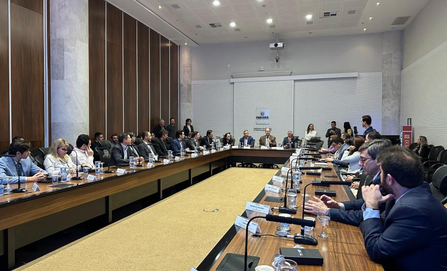 Governo capacita servidores sobre Inteligência Artificial em palestras com a Amazon