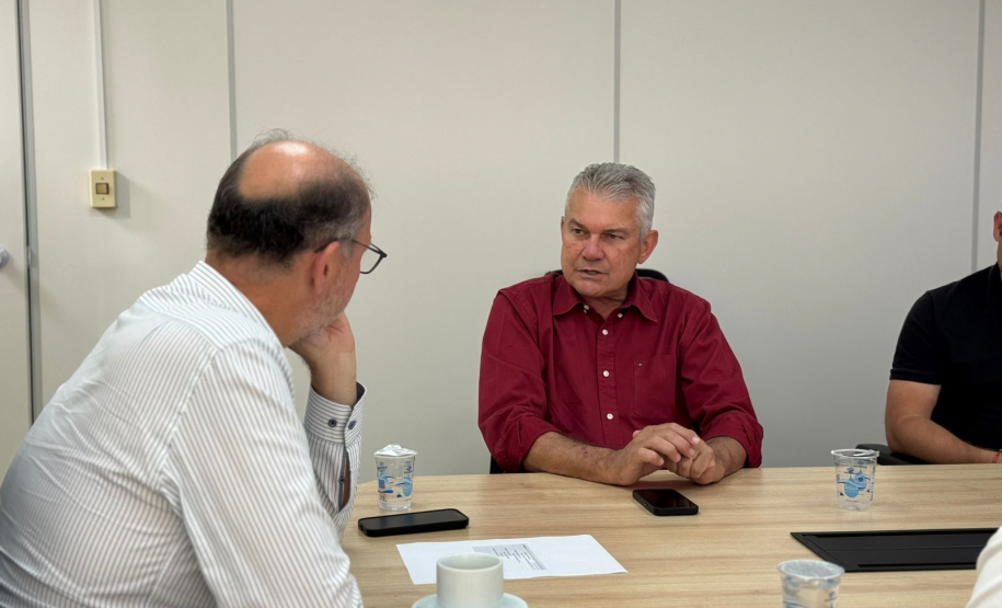 Secretário da Inovação recebe prefeito de Faxinal