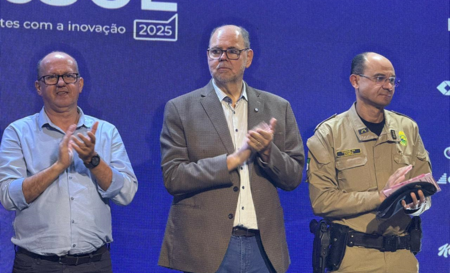 Secretário Alex Canziani participa da TecSul e apresenta iniciativas de inovação da SEIA