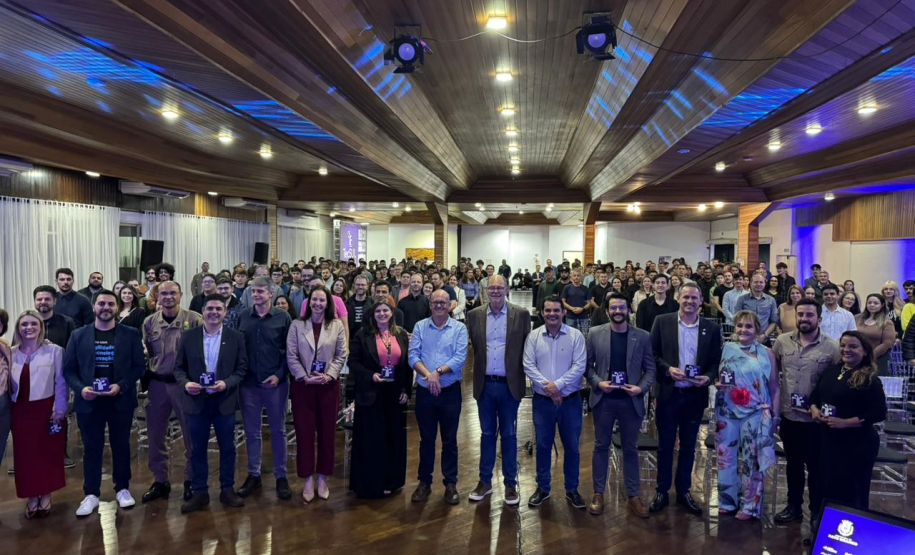 Secretário Alex Canziani participa da TecSul e apresenta iniciativas de inovação da SEIA