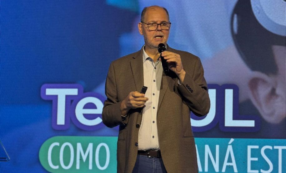 Secretário Alex Canziani apresenta projetos de inovação no TecSul em Pato Branco