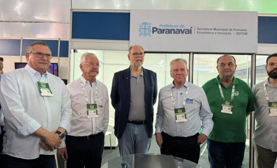 Estado anuncia R$ 1,5 milhão para criar polo tecnológico da mandioca em Paranavaí