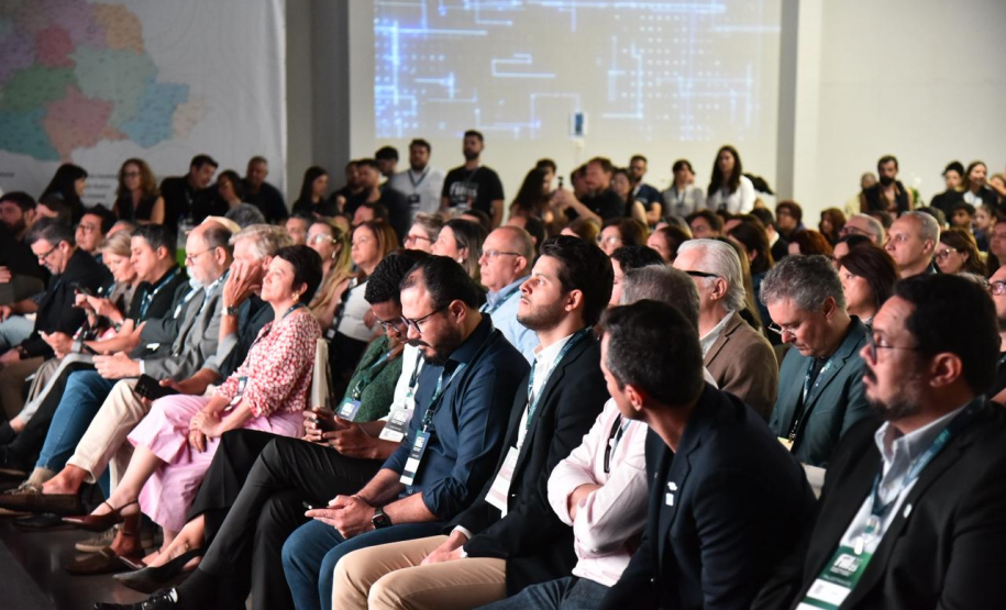 FIIL 2025 reúne ecossistema e projeta salto do Paraná rumo ao topo da inovação nacional