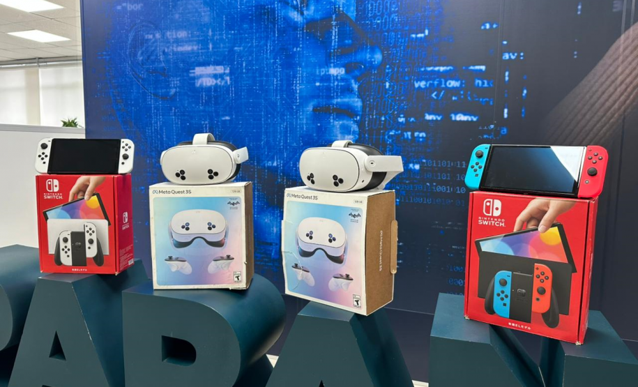 SEIA recebe doação de equipamentos para fortalecer ações da Carreta da Inovação