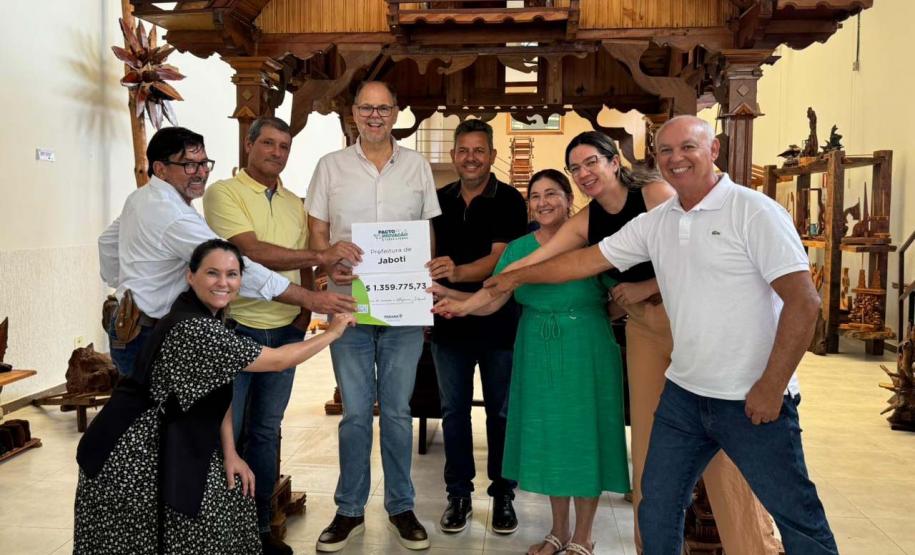 Pacto pela Inovação: Estado entrega R$ 3,8 milhões a três municípios do Norte Pioneiro