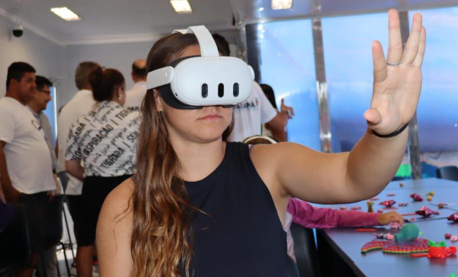 Em Matinhos, Carreta da Inovação inicia atividades no Verão Maior Paraná