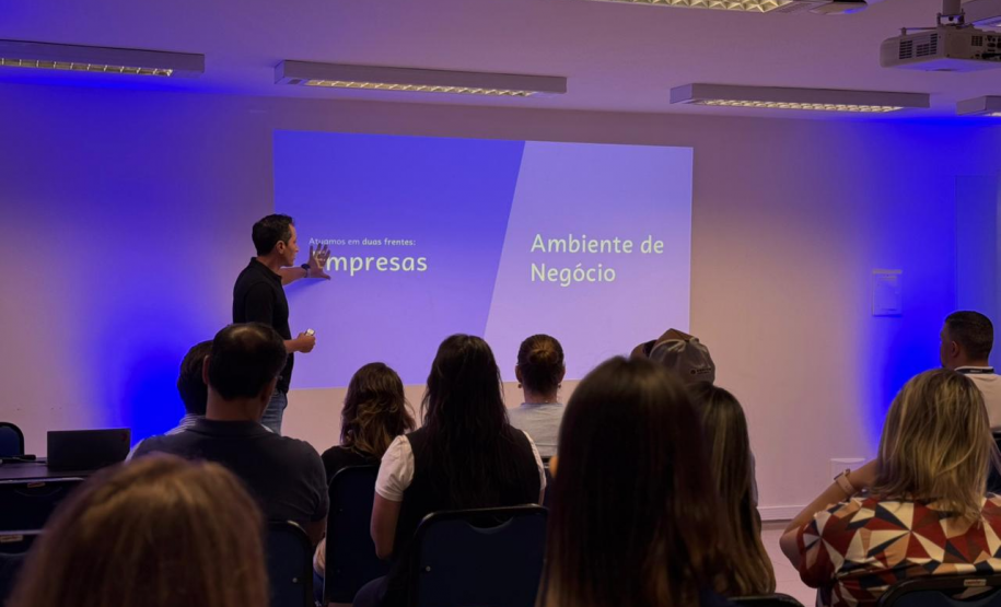 Municípios contemplados pelo Pacto Pela Inovação realizam visitas técnicas em Londrina