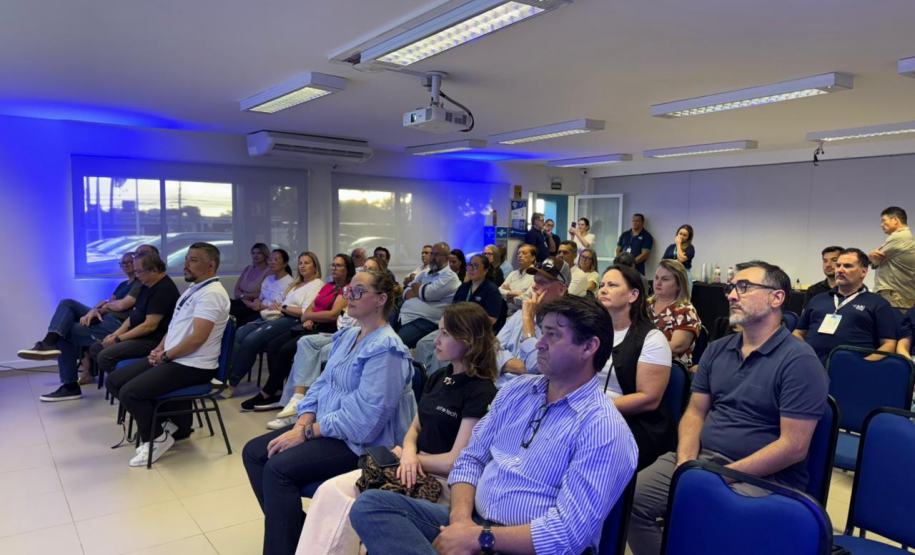 Municípios contemplados pelo Pacto Pela Inovação realizam visitas técnicas em Londrina