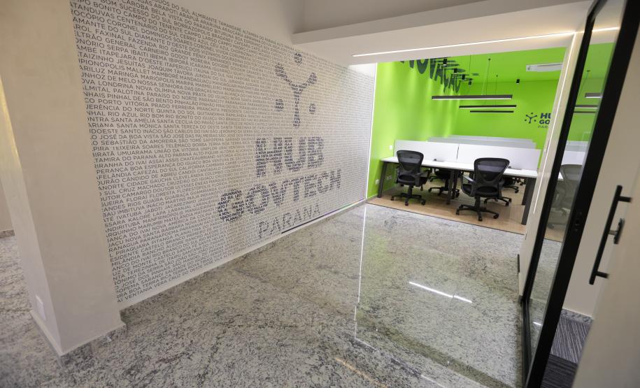Hub GovTech Paraná inaugura sede em Curitiba e lança primeiro edital de aceleração