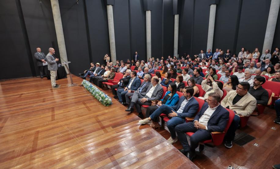 Hub GovTech Paraná inaugura sede em Curitiba e lança primeiro edital de aceleração