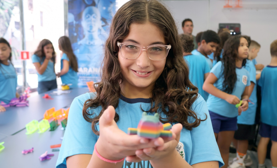 Carreta da Inovação em Londrina inicia com novidades em comemoração aos 100 atendimentos do projeto