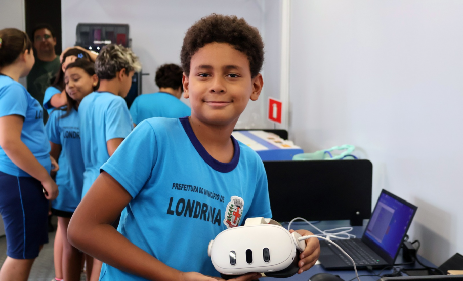 Carreta da Inovação em Londrina inicia com novidades em comemoração aos 100 atendimentos do projeto