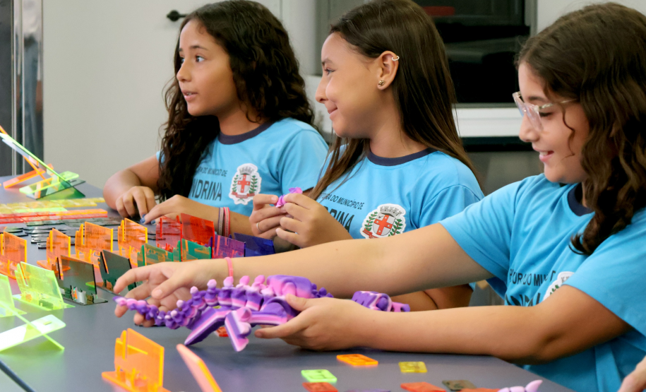 Carreta da Inovação em Londrina inicia com novidades em comemoração aos 100 atendimentos do projeto