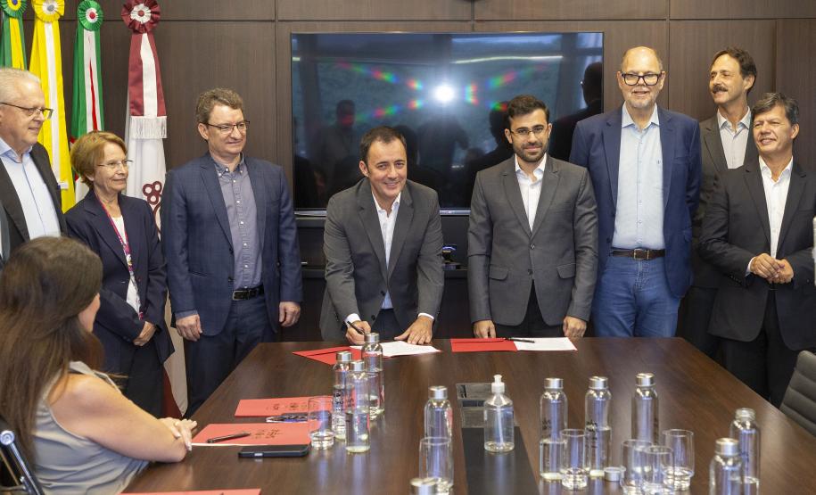 Tecpar criará Centro de Inovação Tecnológica em Londrina em parceria com a PUCPR