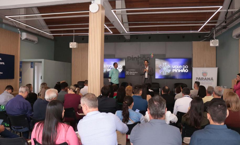 Estado promove treinamento para 48 cidades contempladas com investimentos em inovação