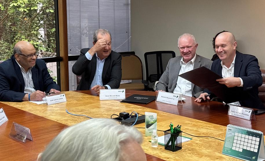 Paraná lança programa de inovação com R$ 20 milhões para projetos de genômica no agro