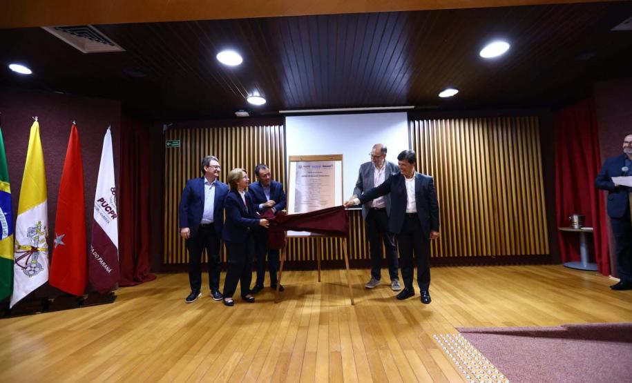 Tecpar lança pedra fundamental do Centro de Inovação Tecnológica de Londrina Foto: Ruben Vital