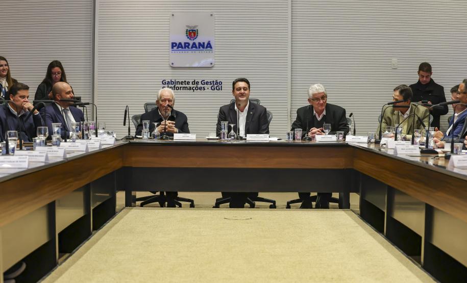 Governador anuncia parceria de R$192 milhões com a Vivo para ampliar cobertura de telefonia e internet