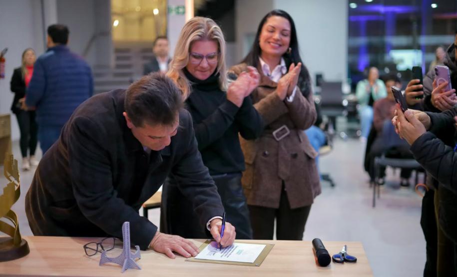 Com apoio do Estado, Guarapuava inicia atividades do Coworking Municipal
