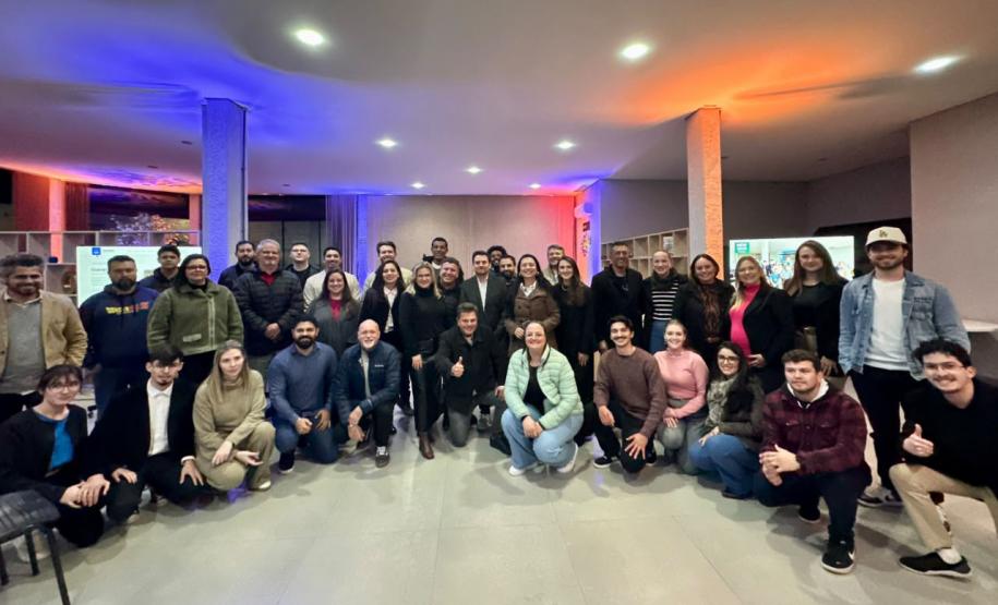 Com apoio do Estado, Guarapuava inicia atividades do Coworking Municipal