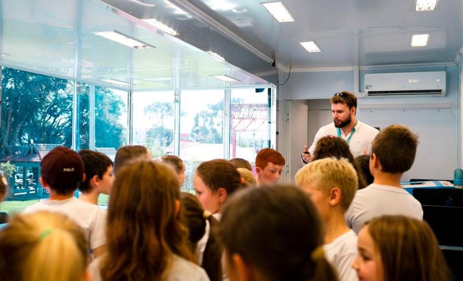 Lapa e Siqueira Campos recebem ações de inovação e tecnologia nesta semana